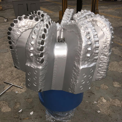 API Specification  17-1/2 Inch  PDC Diamond Drill Bit Of Hard Rock Drilling Tool