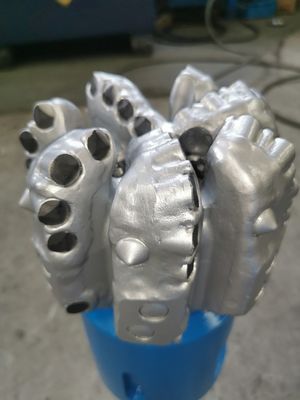 Customized 5-7/8 Inch Steel Body 7 Blade 13mm Diamond Cutter PDC Drilling Bits