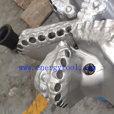 Elmas PDC matkabı bit of API Spec matkab aletleri